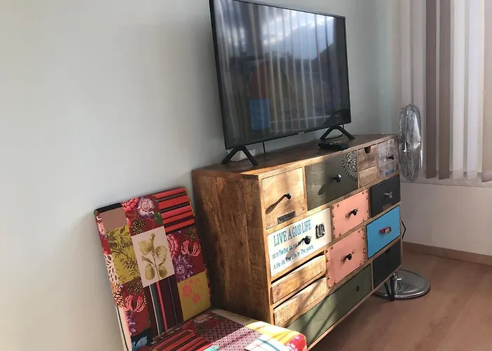 Mischa إنسبروك